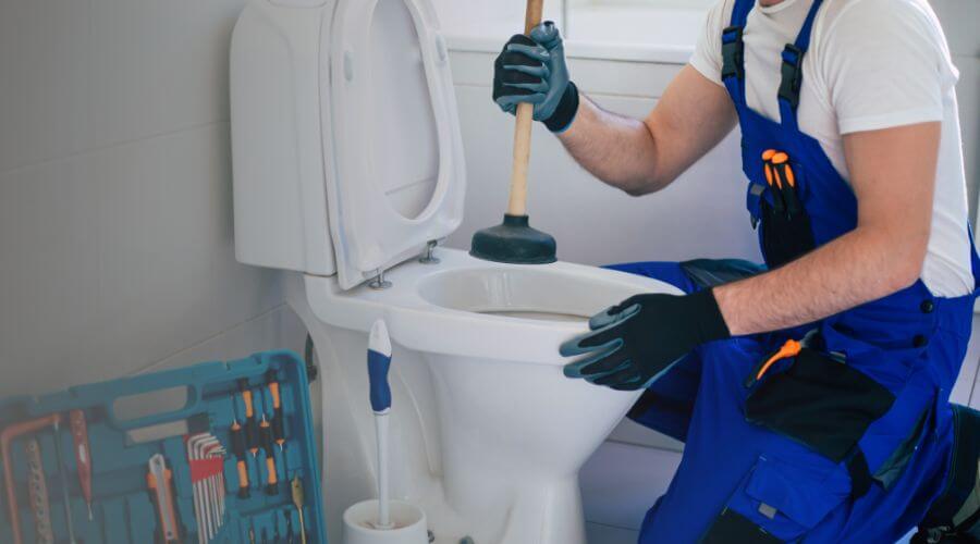 Professional emergency plumbing in Holland, IN